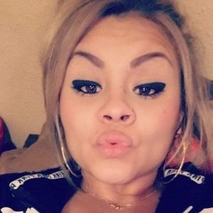 Meet your Posher, Rita